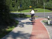 Bild 9: ... um z. B. den benutzungspflichtigen linken Gemeinsamen Rad- und Gehweg an der Schloßstraße zu erreichen.