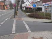 Bild 7: Das Zeichen 241 an der Einmündung Schalückstraße ...