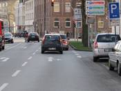 Bild 2: Radfahrer müssen ca. 40 m vor der Kreuzung ...