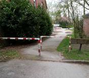Unnötige Umlaufsperre am Ende der Sackgasse