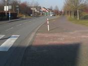 Bild 2: ... denn ein Absperrpfosten steht im Weg.